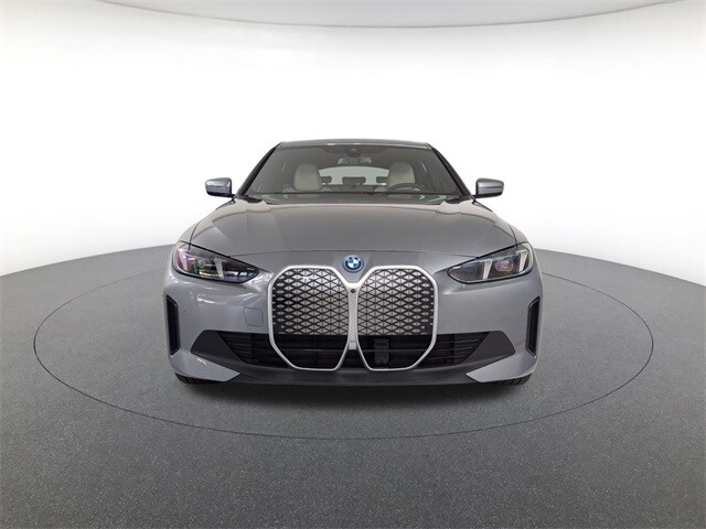 2025 Bmw i4 eDrive40 photo 2