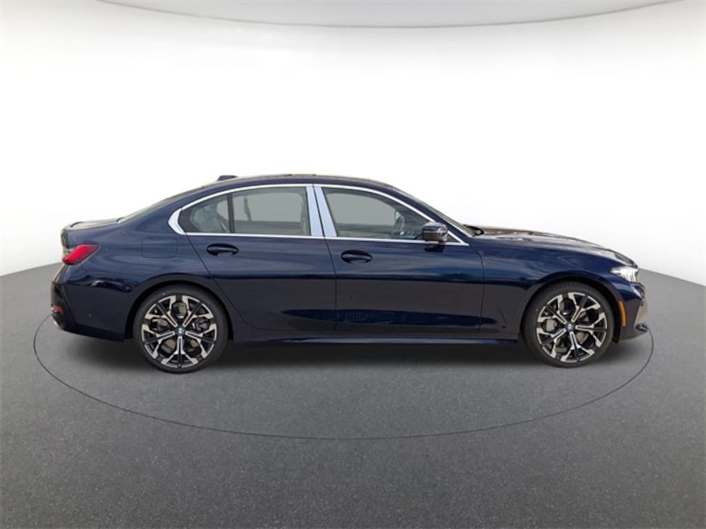 New 2026 BMW 330i xDrive Sedan