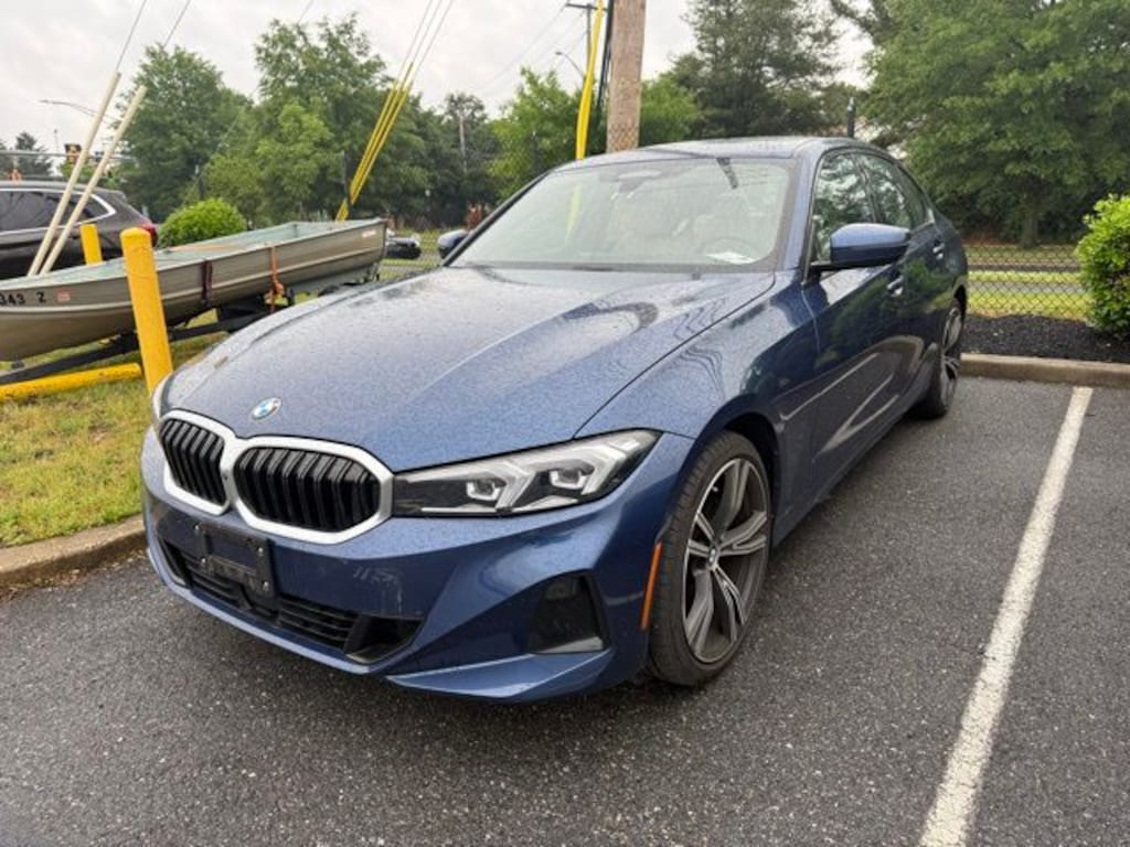 Used 2023 BMW 3 Series 330i xDrive Sedan