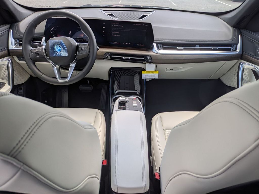2026 BMW X1 28i - Photo 12