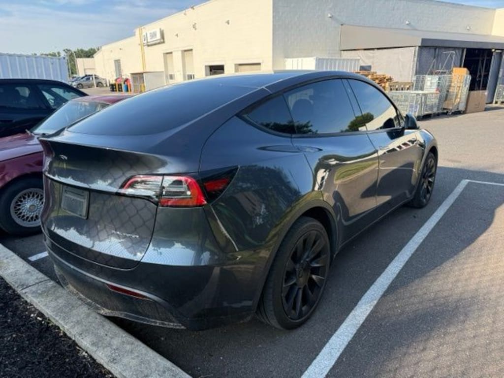 Used 2021 Tesla Model Y Long Range SUV