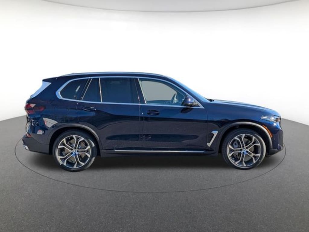 New 2026 BMW X5 PHEV xDrive50e SUV