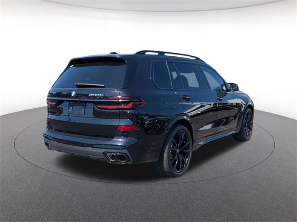 New 2026 BMW X7 M60i SUV