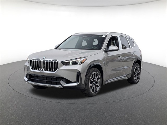 2026 BMW X1 28i's photo