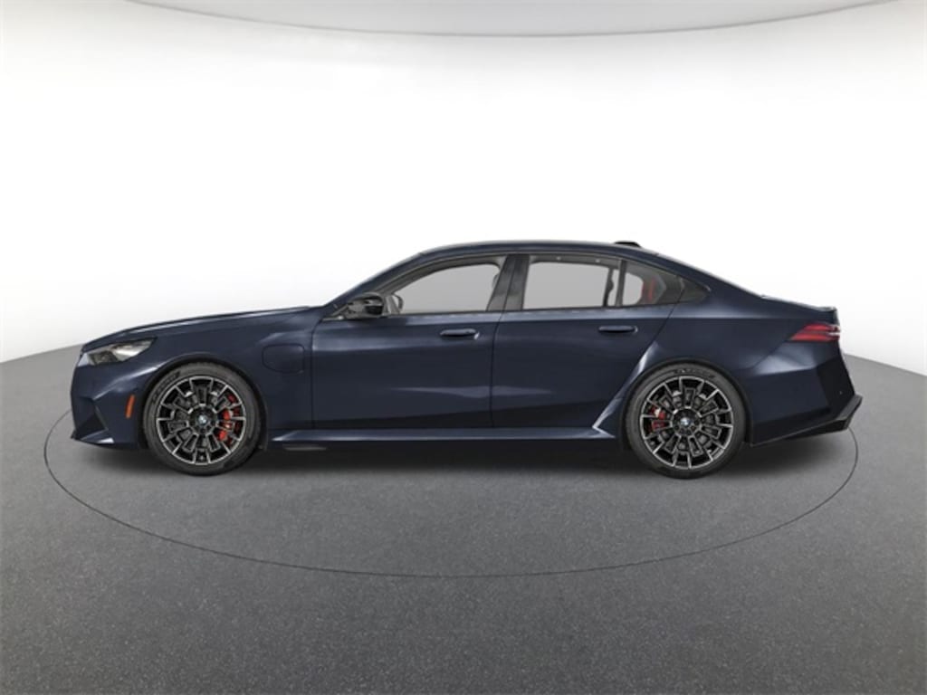 New 2026 BMW M5 Sedan