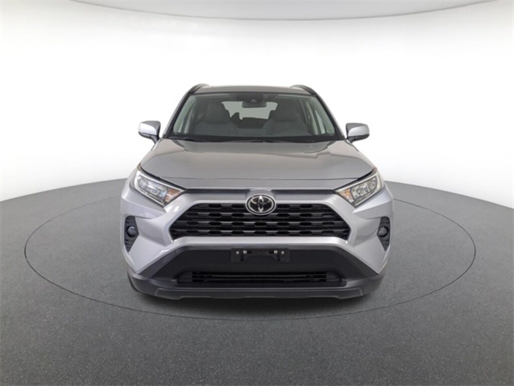 Used 2020 Toyota RAV4 XLE SUV