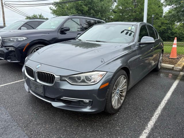 2012 BMW 3 Series 335i Sedan's photo