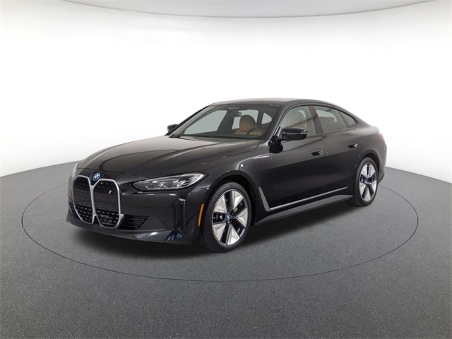 2023 BMW i4 35's photo