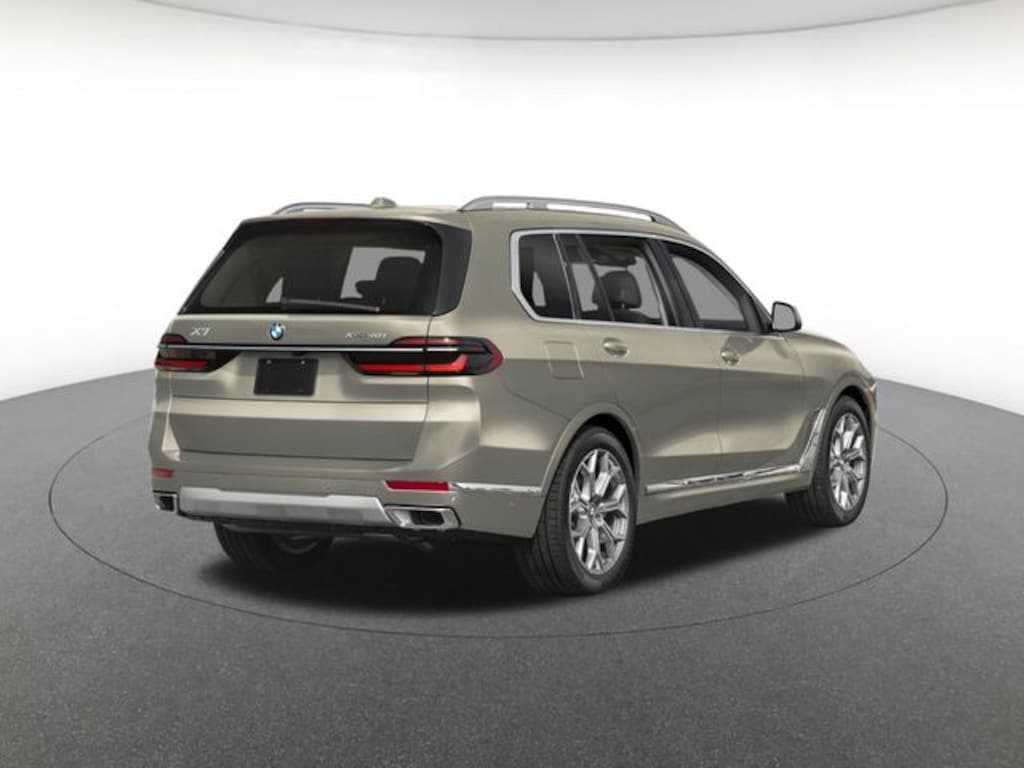 New 2026 BMW X7 M60i SUV