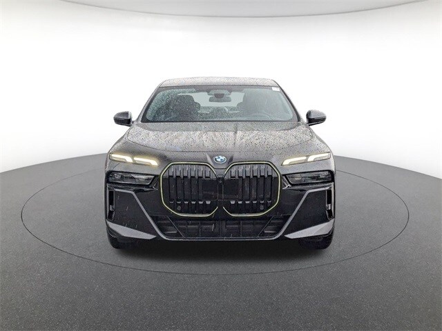 2025 Bmw 750e 750e xDrive photo 2