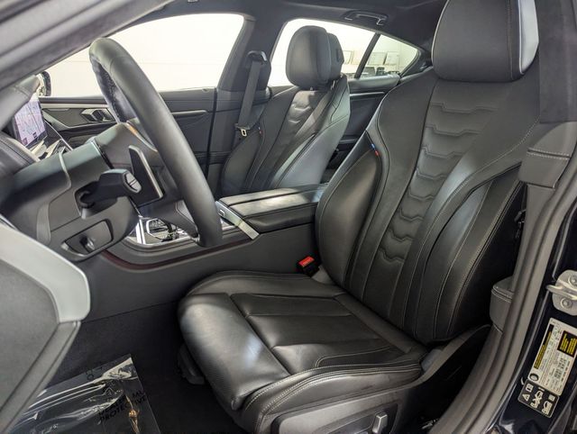 2026 BMW 8 Series 840i - Photo 9