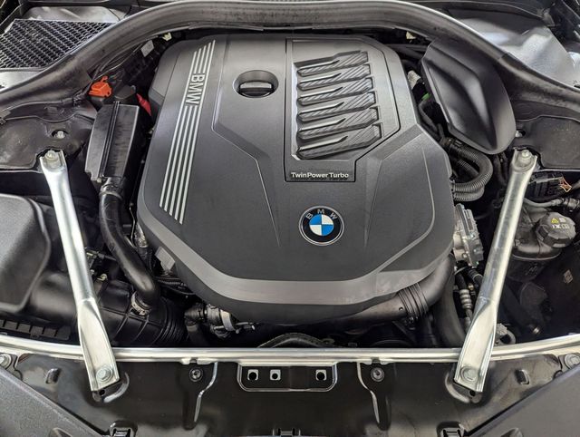 2026 BMW 8 Series 840i - Photo 24