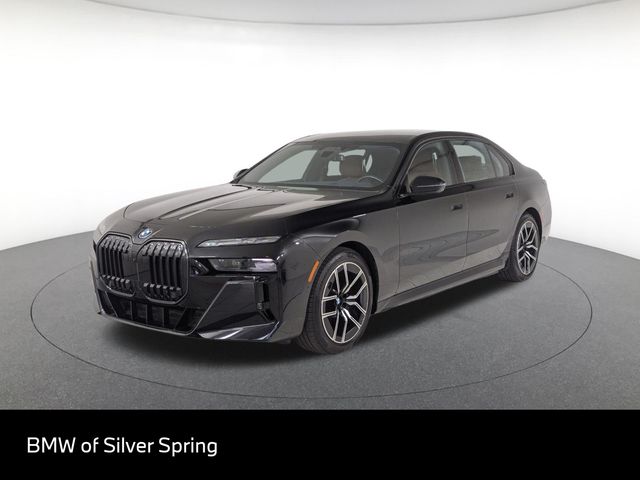 2025 BMW i7 xDrive60 Sedan's photo