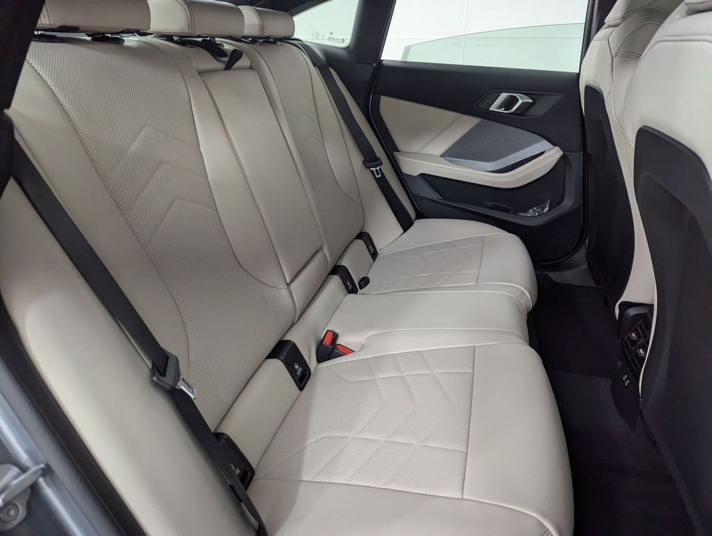 2025 BMW 2 Series 228 - Photo 17