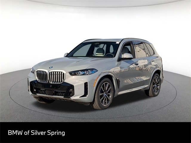2026 BMW X5 M50i's photo