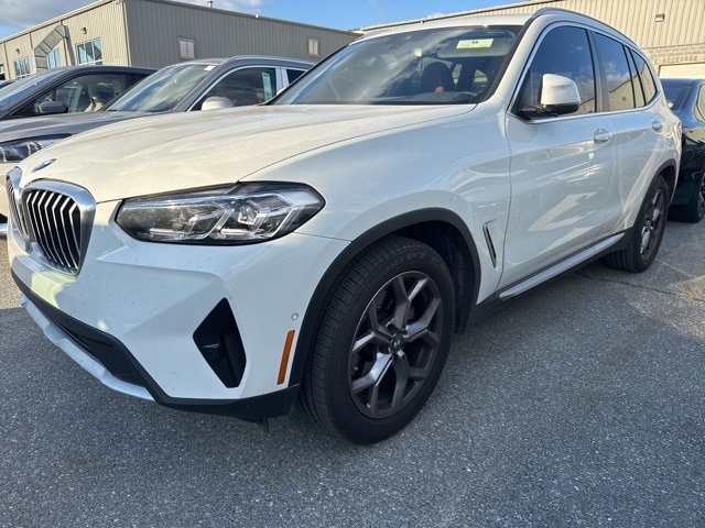 2023 BMW X3 30i's photo