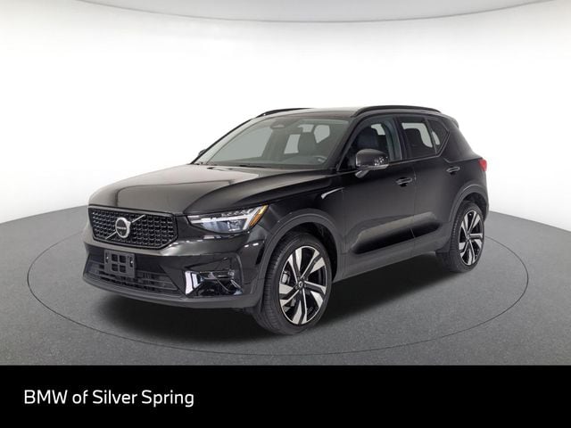 2024 Volvo XC40 Ultimate