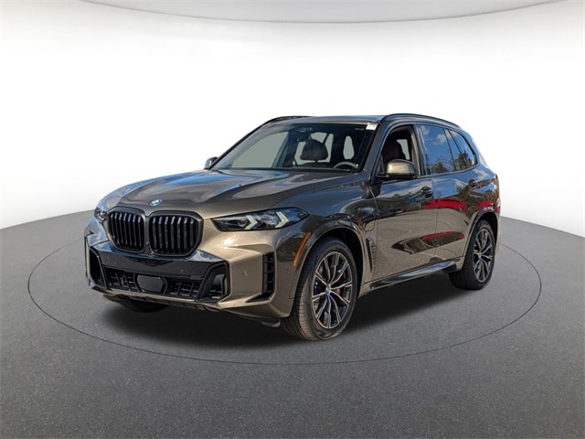 2026 BMW X5 50e's photo