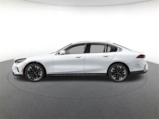 2026 Bmw 530i xDrive Sedan photo 2