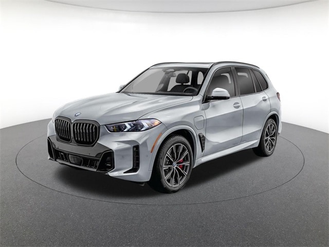 2026 BMW X5 50e's photo