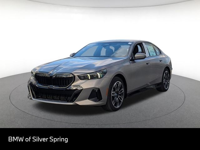 2026 BMW 5 Series 530i xDrive Sedan's photo
