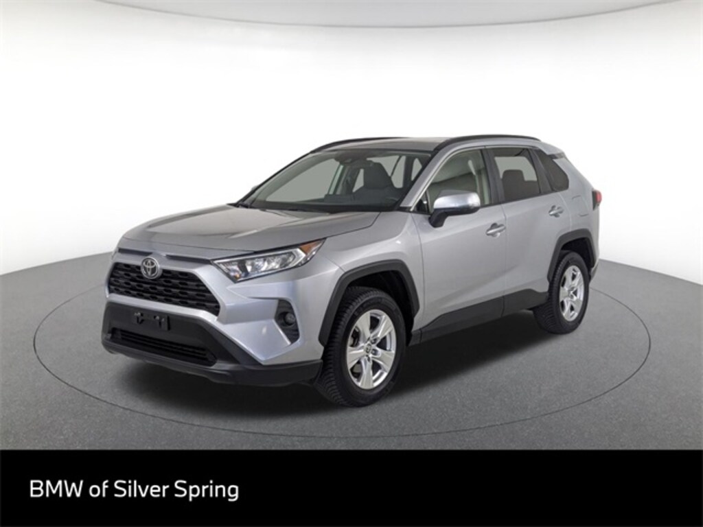 Used 2020 Toyota RAV4 XLE SUV
