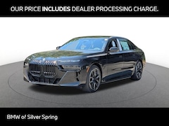 2026 BMW 750e xDrive Sedan