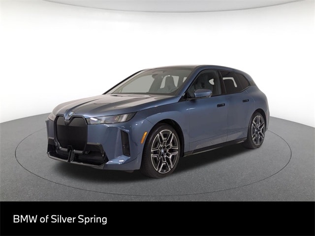 2026 BMW iX xDrive40's photo