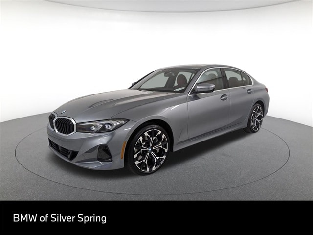 2025 BMW 3 Series 330's photo