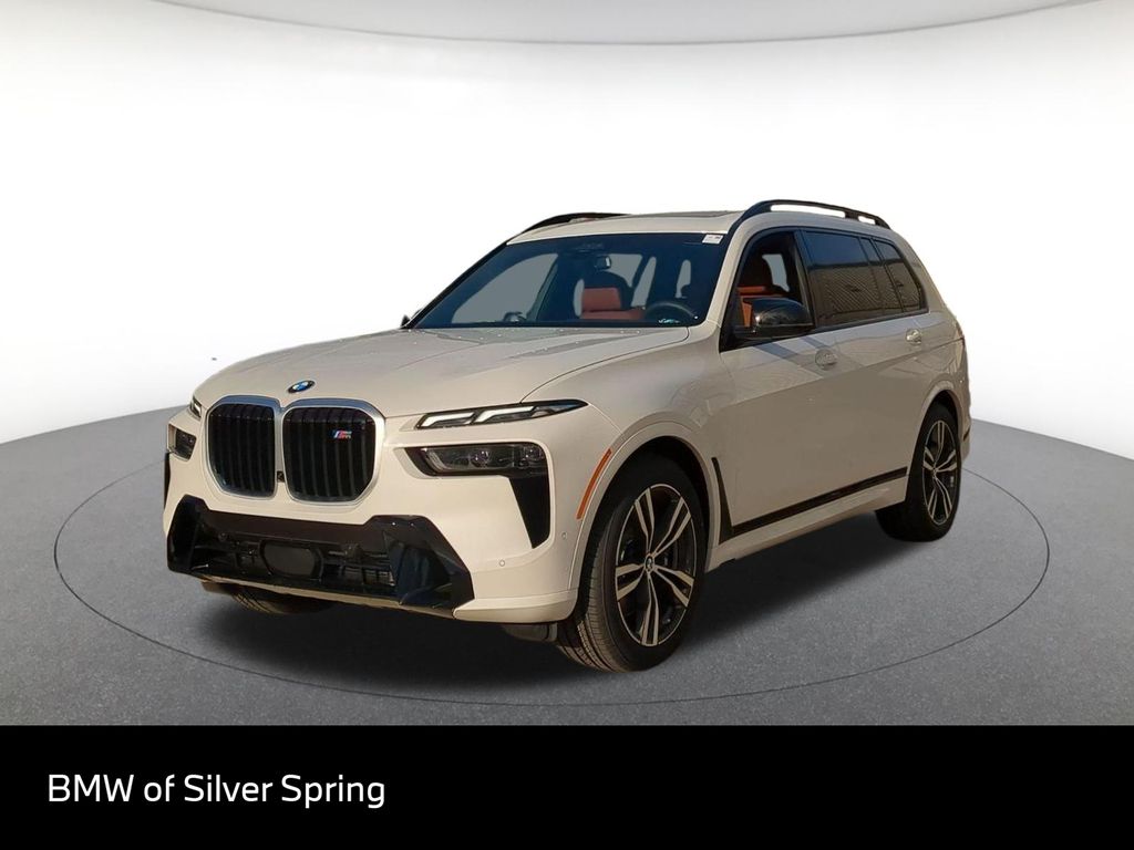 2026 BMW X7 M60i's photo