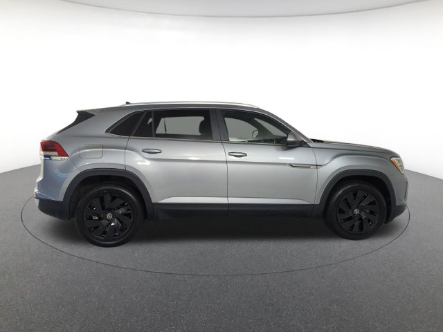 Used 2024 Volkswagen Atlas Cross Sport 2.0T SE w/Technology SUV