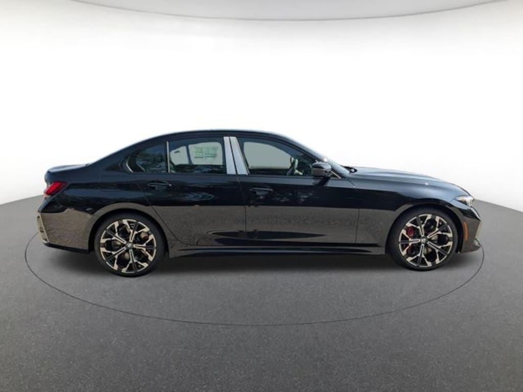 New 2026 BMW 330i xDrive Sedan