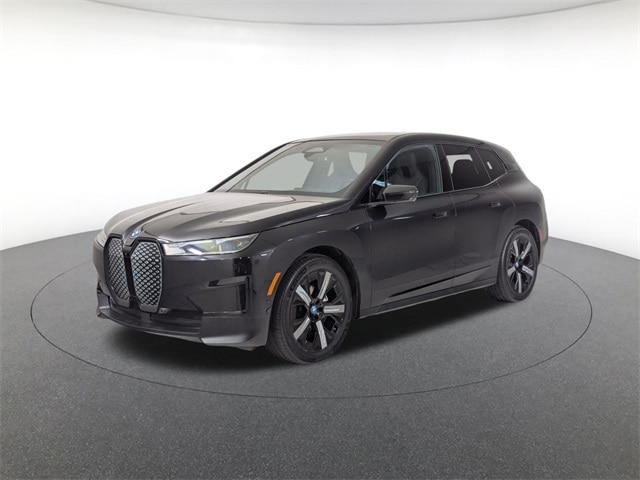 2022 BMW iX Base's photo