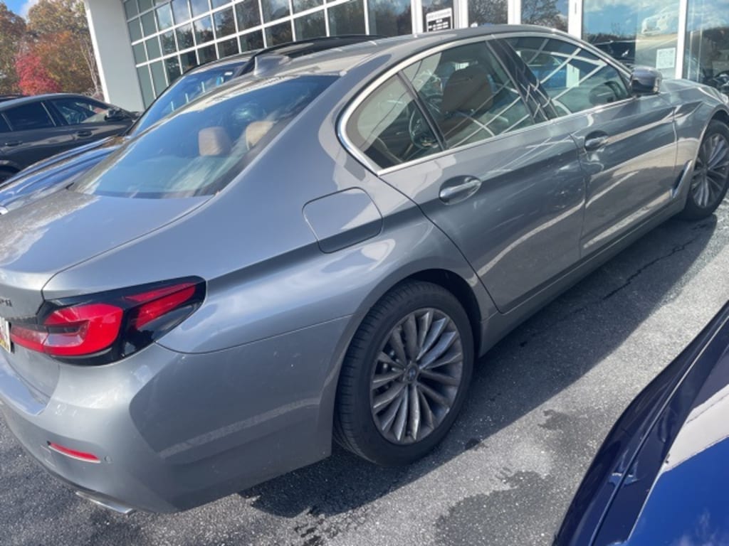 Used 2023 BMW 5 Series 530i xDrive Sedan