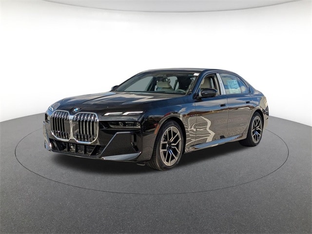 2026 BMW 740i Sedan 