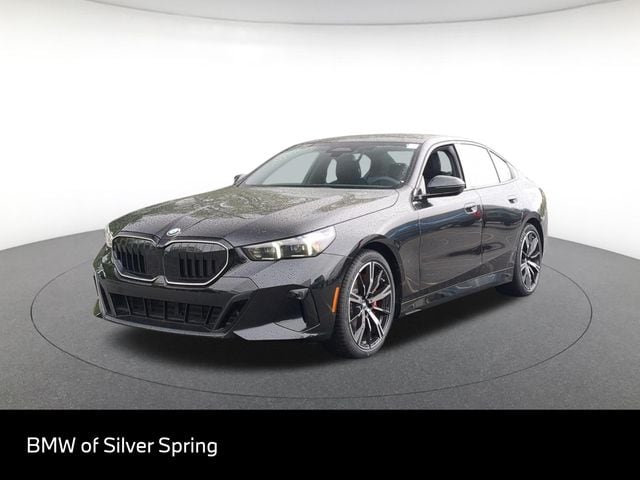 2027 BMW M5 M5 Touring's photo