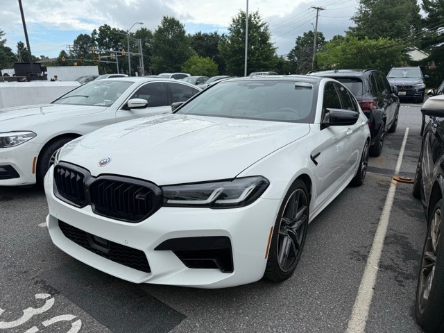 2022 BMW M5