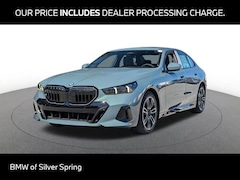 2027 BMW 530i xDrive Sedan