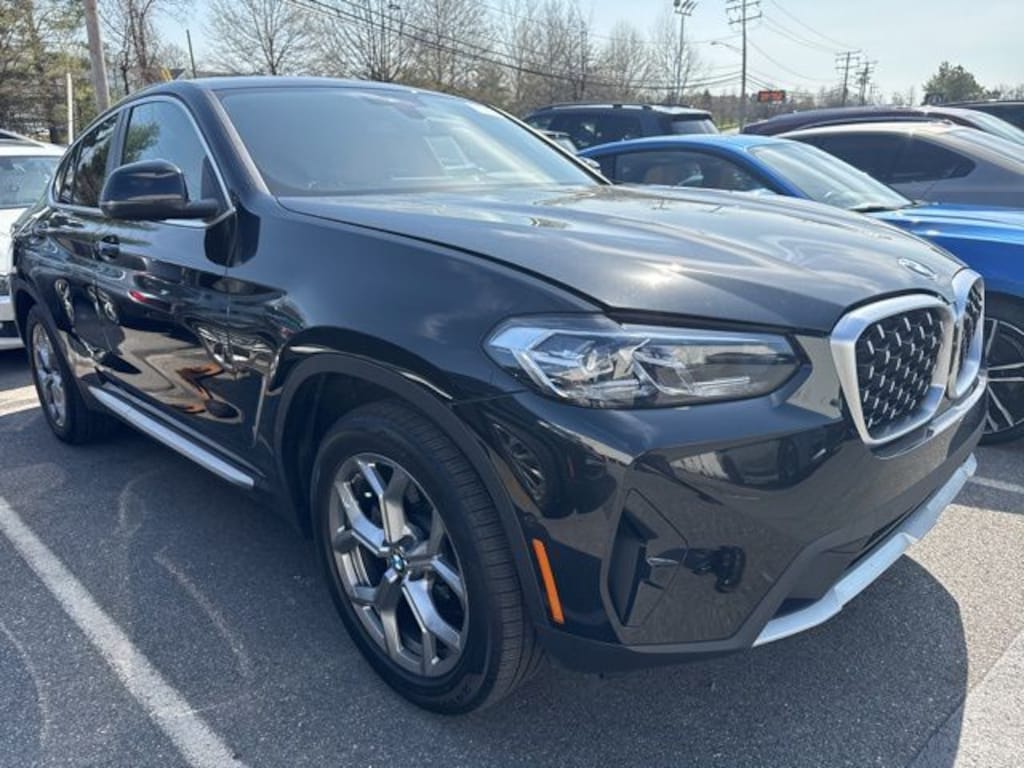 Used 2025 BMW X4 xDrive30i SUV
