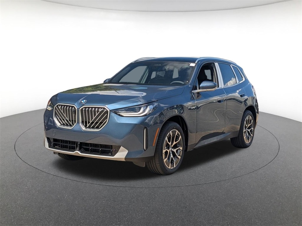 2026 BMW X3 30's photo