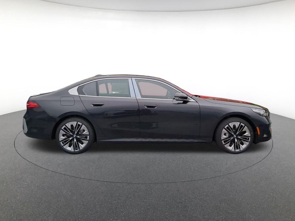 Used 2026 BMW 5 Series 530i xDrive Sedan
