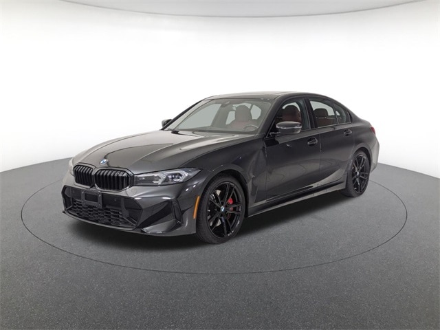 2023 BMW 3 Series 330i's photo