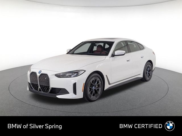 2023 BMW i4 eDrive40's photo