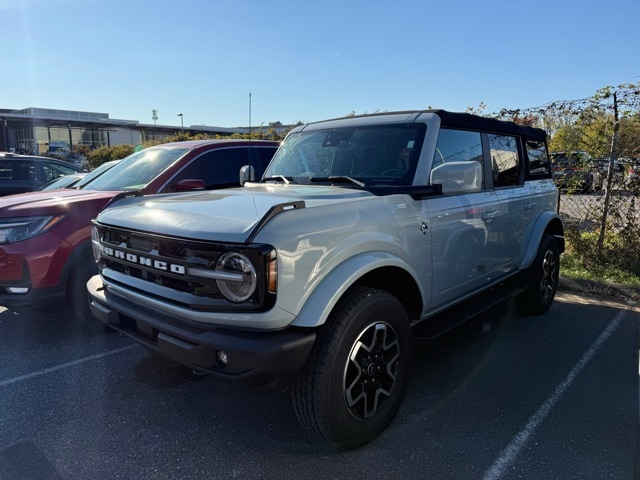 2021 Ford Bronco 4-Door Outer Banks