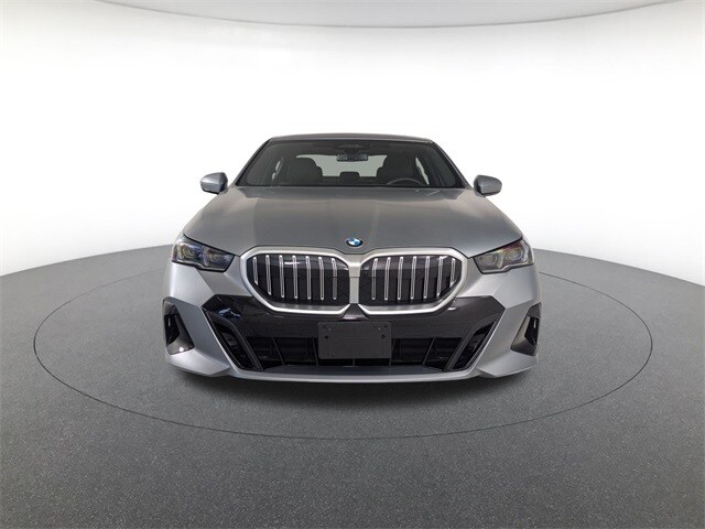 2024 Bmw 540i xDrive photo 2
