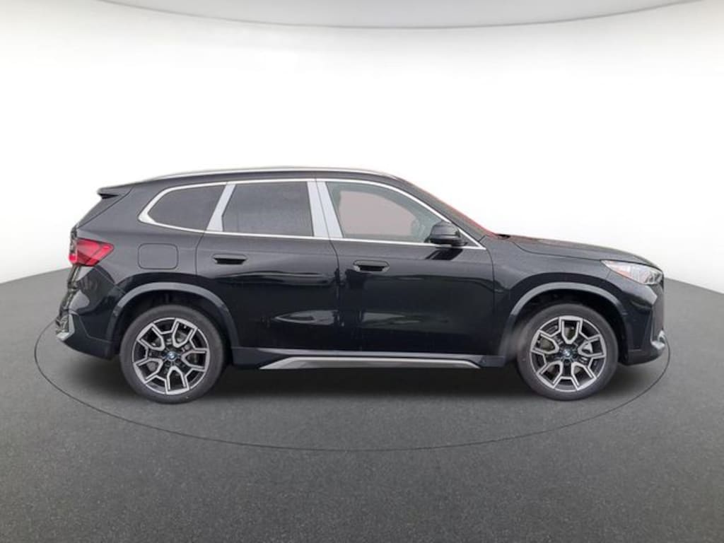 New 2026 BMW X1 xDrive28i SUV