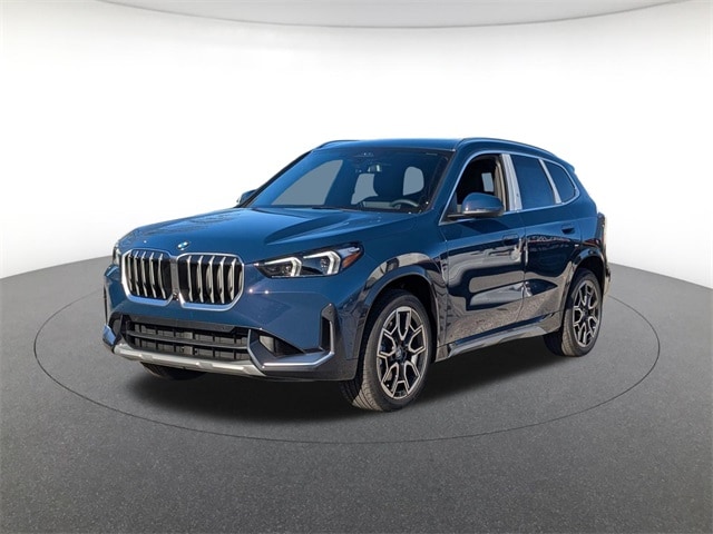 2026 BMW X1 28i's photo