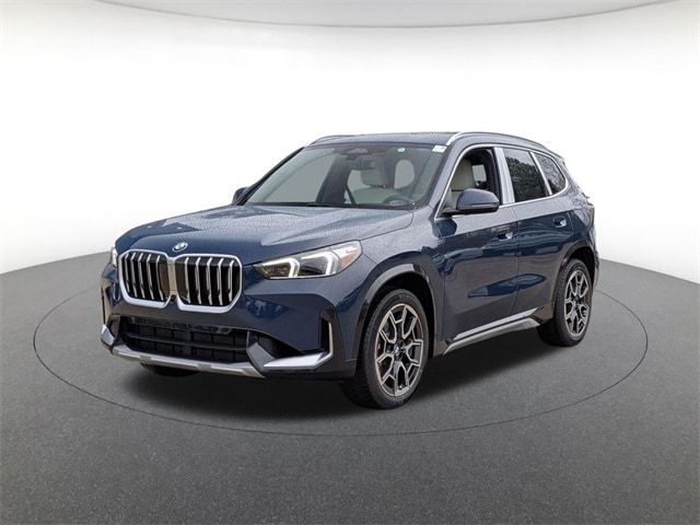 2026 BMW X1 28i's photo