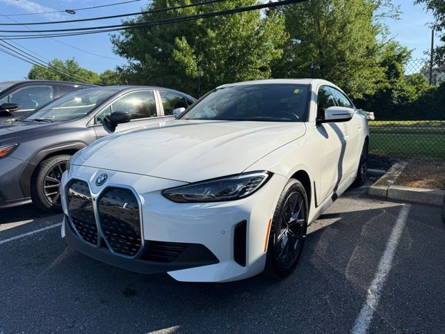 2024 BMW i4 eDrive35's photo