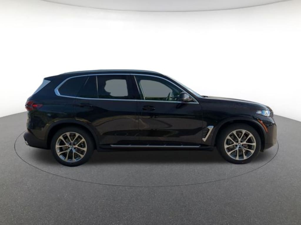 New 2026 BMW X5 xDrive40i SUV